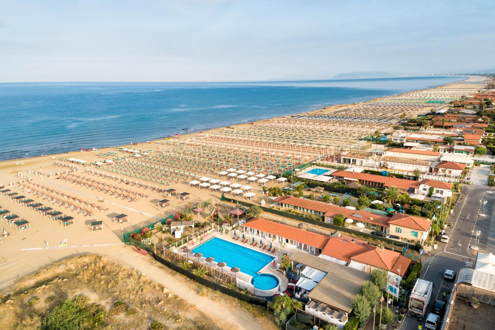 Il Gladiolo - Focette 100Mt From Sea - Happy Rentals Marina di Pietrasanta Eksteriør billede