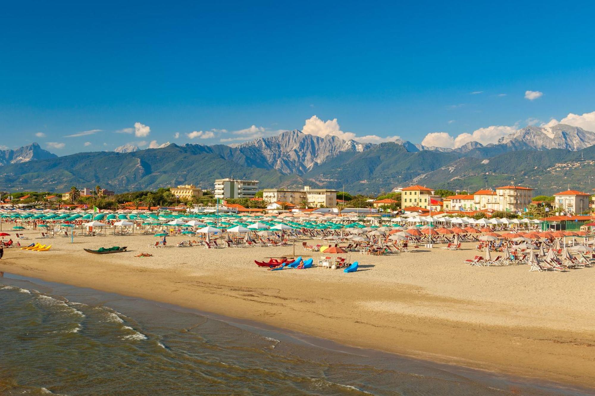 Il Gladiolo - Focette 100Mt From Sea - Happy Rentals Marina di Pietrasanta Eksteriør billede
